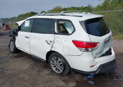 2015 Nissan Pathfinder S из США, поврежденный, VIN 5N1AR2MN7FC683569